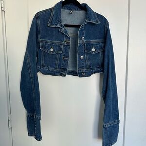 Cropped denim jacket